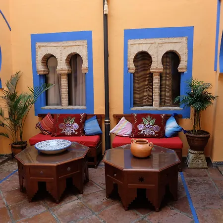 Safestay Mezquita Catedral ゲストハウス 2*