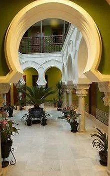 Safestay Mezquita Catedral Penzion